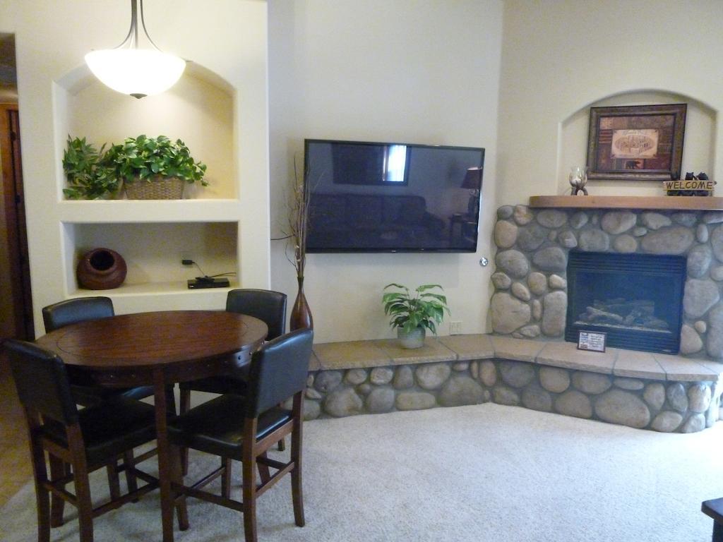 Ruidoso River Resort Condos 객실 사진
